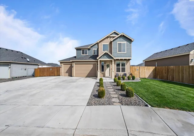 Photo 32 of Single family home for sale at 3817 Des Moines Ln, Pasco, WA 99301 | MLS# PAC296372 | Listing updated on 2026-10-23