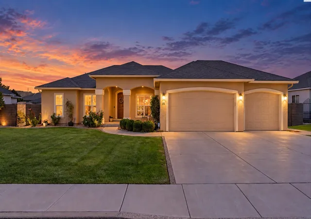Photo 1 of Sale Pending at 1352 Gala Way, Richland, WA 99352 | MLS# PAC296390 | Listing updated on 2026-10-21