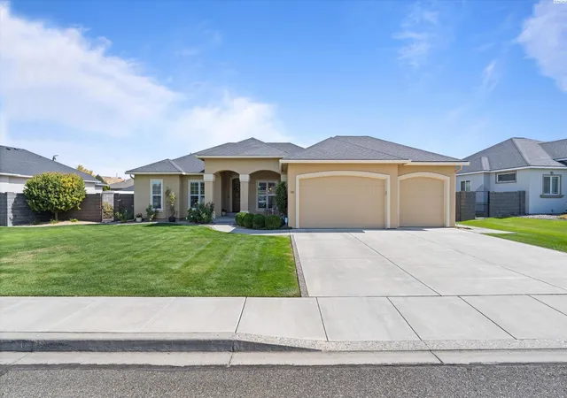 Photo 1 of Sale Pending at 1352 Gala Way, Richland, WA 99352 | MLS# PAC296390 | Listing updated on 2026-10-21