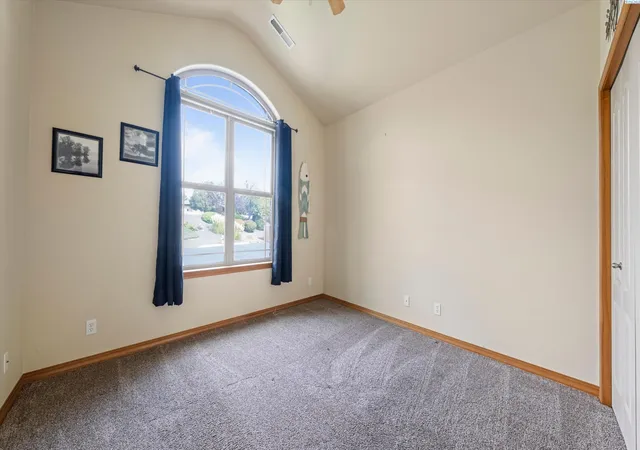 Photo 4 of Condo for sale at 3710 W Cyn Lakes Dr, Kennewick, WA 99337 | MLS# PAC296400 | Listing updated on 2026-10-18