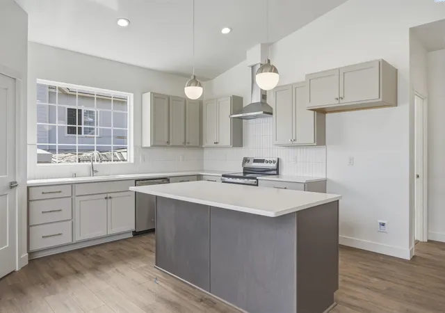 Townhouse for sale at 4401 Conifer St, West Richland, WA 99353 | MLS# PAC296463