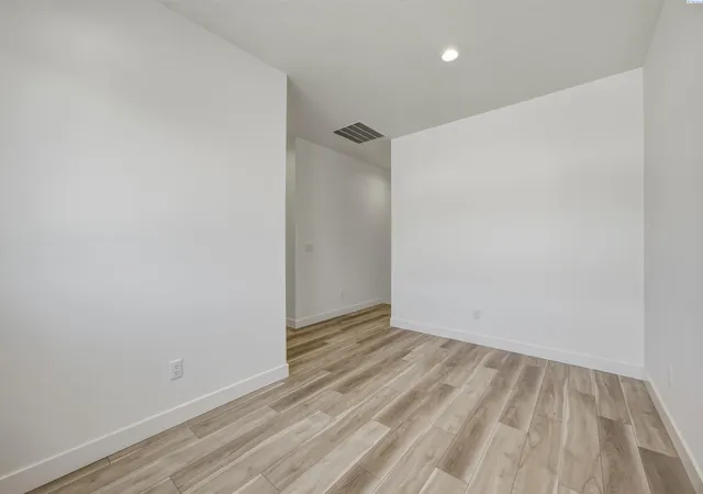 Photo 3 of Townhouse for sale at 4425 Conifer St, West Richland, WA 99353 | MLS# PAC296464 | Listing updated on 2026-10-16