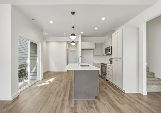 Photo 2 of Townhouse for sale at 4437 Conifer St, West Richland, WA 99353 | MLS# PAC296465 | Listing updated on 2026-10-16