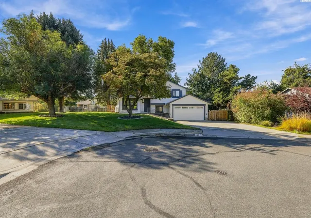 Photo 4 of Sale Pending at 525 Doubletree Ct, Richland, WA 99354 | MLS# PAC296473 | Listing updated on 2026-10-21