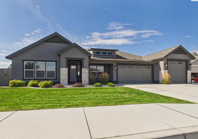 Photo 2 of Single family home for sale at 3246 Quail Ridge Lp, Richland, WA 99354 | MLS# PAC296483 | Listing updated on 2026-10-22