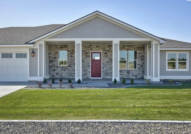Photo 3 of Single family home for sale at 359 Panoramic Dr, Pasco, WA 99301 | MLS# PAC296546 | Listing updated on 2026-10-23