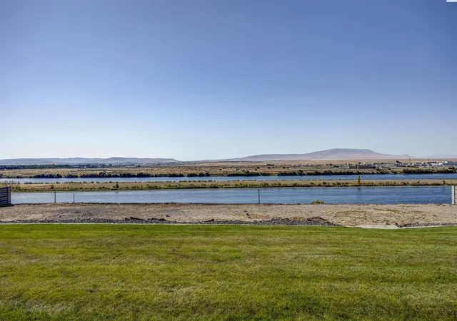 Photo 49 of Single family home for sale at 359 Panoramic Dr, Pasco, WA 99301 | MLS# PAC296546 | Listing updated on 2026-10-23