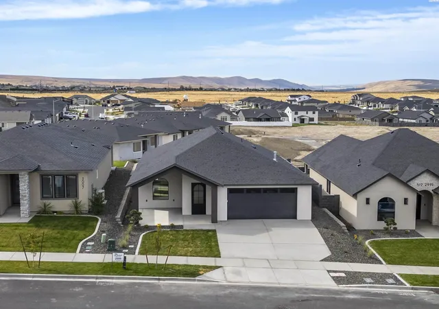 Photo 2 of Single family home for sale at 2999 Meadowlark Ave, Richland, WA 99352 | MLS# PAC296555 | Listing updated on 2026-10-22