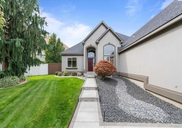 Photo 3 of Single family home for sale at 2295 Limar Ct, Richland, WA 99352 | MLS# PAC296563 | Listing updated on 2026-10-22