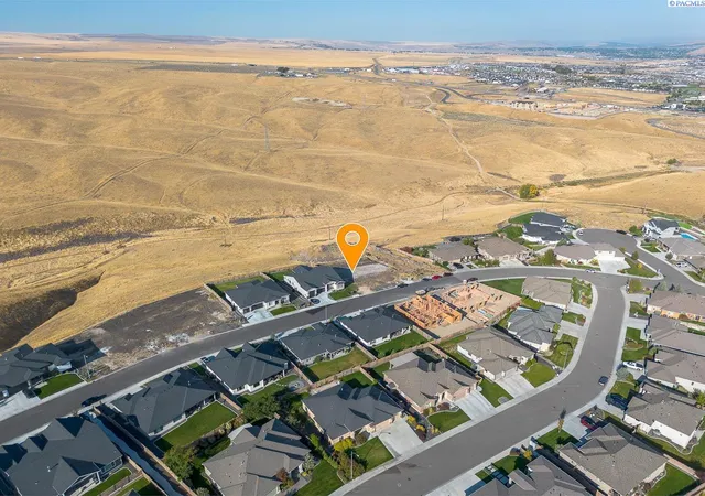 Photo 1 of Land for sale at 4824 S Reed St, Kennewick, WA 99337 | MLS# PAC296570 | Listing updated on 2026-10-24