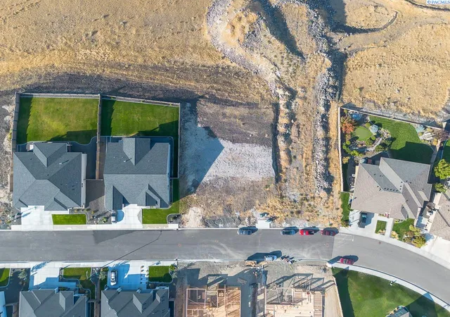 Photo 3 of Land for sale at 4824 S Reed St, Kennewick, WA 99337 | MLS# PAC296570 | Listing updated on 2026-10-24