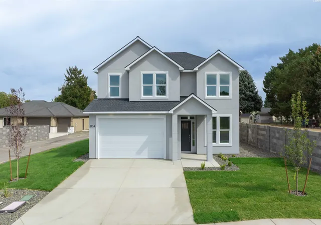 Photo 2 of Single family home for sale at 1054 N Grant Pl, Kennewick, WA 99336 | MLS# PAC296589 | Listing updated on 2026-10-20