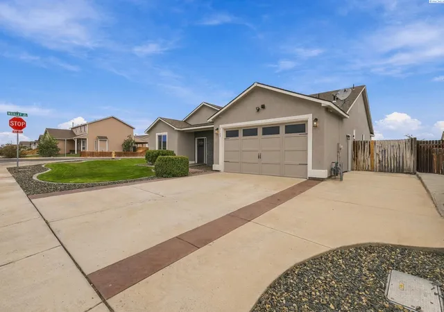 Photo 37 of Single family home for sale at 5122 Reagan Way, Pasco, WA 99301 | MLS# PAC296636 | Listing updated on 2026-10-23