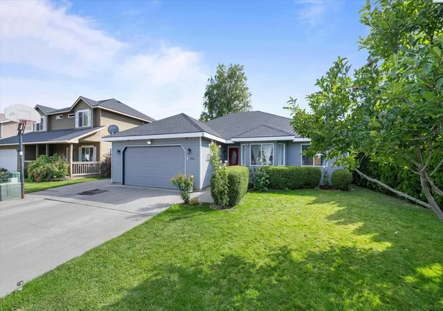 Photo 1 of Single family home for sale at 4613 W Grand Ronde Ave, Kennewick, WA 99336 | MLS# PAC296652 | Listing updated on 2026-10-22