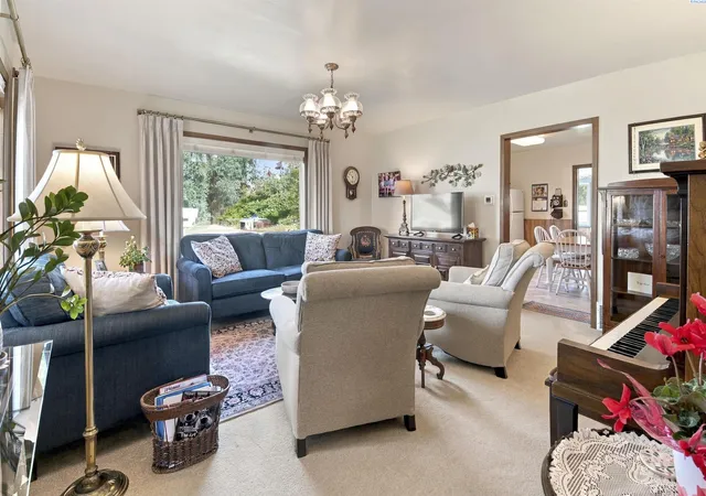 Photo 4 of Single family home for sale at 318 C St, Endicott, WA 99125 | MLS# PAC296714 | Listing updated on 2026-10-20