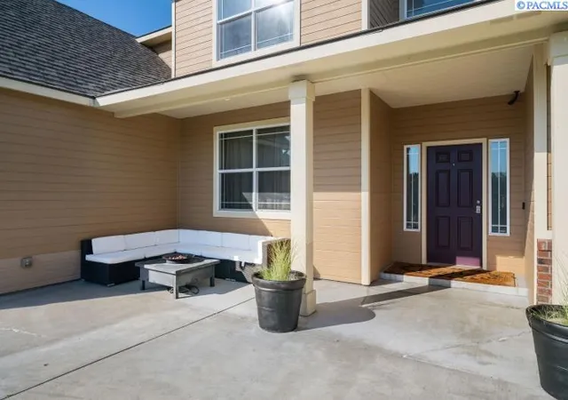 Photo 3 of Single family home for sale at 5400 Kenra Loop, West Richland, WA 99353 | MLS# PAC296728 | Listing updated on 2026-10-28