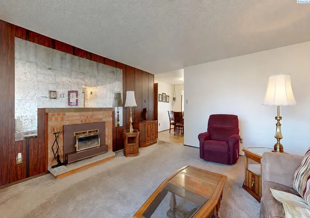 Photo 4 of Single family home for sale at 2509 W Grand Ronde Pl, Kennewick, WA 99336 | MLS# PAC296778 | Listing updated on 2026-10-22