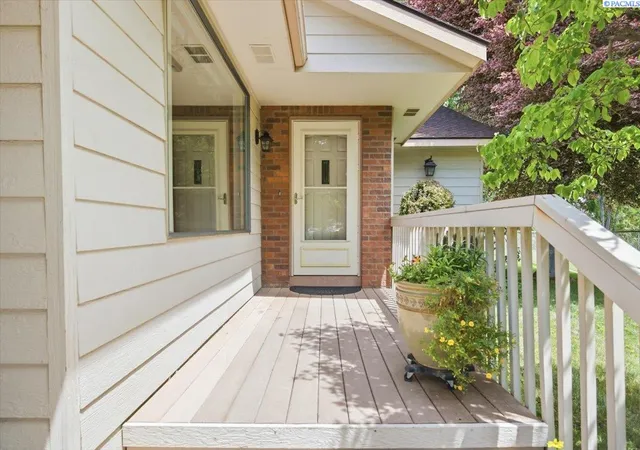 Photo 4 of Single family home for sale at 268 Piper St, Richland, WA 99352 | MLS# PAC296782 | Listing updated on 2026-10-23