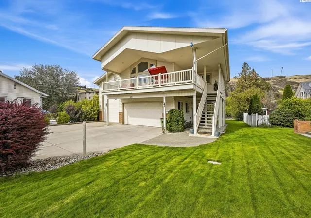 Photo 1 of Single family home for sale at 205 E Cooper St, Colfax, WA 99111 | MLS# PAC296785 | Listing updated on 2026-10-16