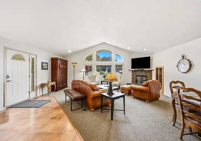 Photo 3 of Single family home for sale at 205 E Cooper St, Colfax, WA 99111 | MLS# PAC296785 | Listing updated on 2026-10-16