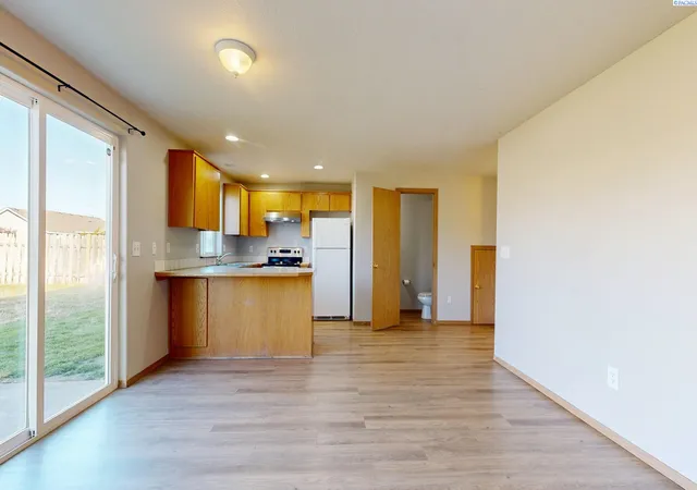 Photo 3 of Single family home for sale at 8707 Stutz Dr, Pasco, WA 99301 | MLS# PAC296819 | Listing updated on 2026-10-22
