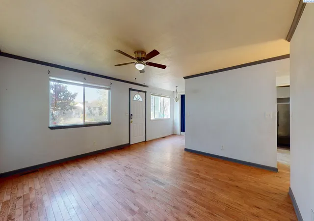 Photo 3 of Sale Pending at 4610 Mallard Ct, West Richland, WA 99353 | MLS# PAC296822 | Listing updated on 2026-10-14