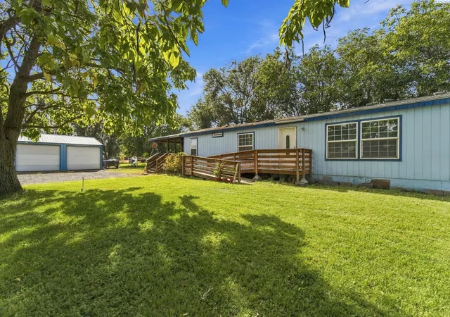 Manufactured home for sale at 39606 S 2180 Prairie SE, Kennewick, WA 99337 | MLS# PAC296853