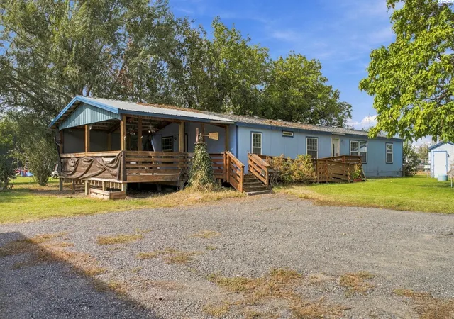 Photo 2 of Manufactured home for sale at 39606 S 2180 Prairie Se, Kennewick, WA 99337 | MLS# PAC296853 | Listing updated on 2026-10-15