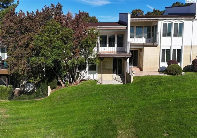 Photo 39 of Condo for sale at 2009 Fairway Dr, Richland, WA 99352 | MLS# PAC296879 | Listing updated on 2026-10-22