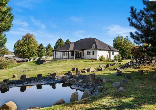 Photo 1 of Single family home for sale at 5604 Glenbrook Loop, West Richland, WA 99353 | MLS# PAC296884 | Listing updated on 2026-10-22
