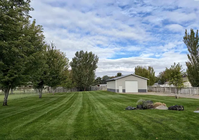 Photo 4 of Single family home for sale at 4403 Mount Daniel Ct, West Richland, WA 99353 | MLS# PAC296885 | Listing updated on 2026-10-16