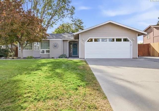 Photo 2 of Single family home for sale at 8607 W Entiat Ave, Kennewick, WA 99336 | MLS# PAC296891 | Listing updated on 2026-10-18