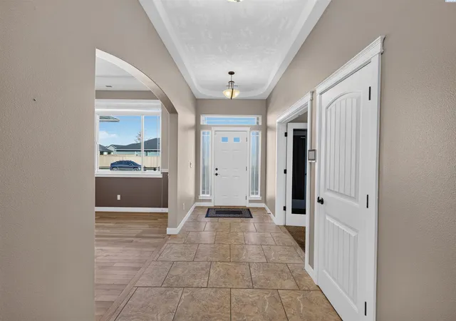 Photo 4 of Single family home for sale at 4502 Tamarisk Dr, Pasco, WA 99301 | MLS# PAC296893 | Listing updated on 2026-10-23