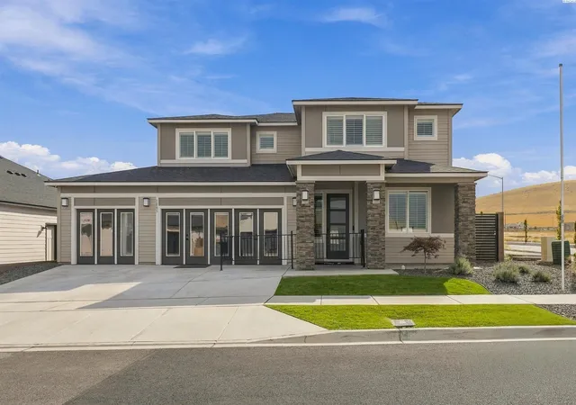 Photo 2 of Single family home for sale at 3805 Morningside Pkwy, Richland, WA 99352 | MLS# PAC296898 | Listing updated on 2026-10-15