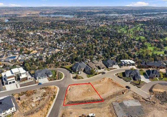 Photo 1 of Land for sale at 2501 Falconcrest Lp, Richland, WA 99352 | MLS# PAC296913 | Listing updated on 2026-10-14