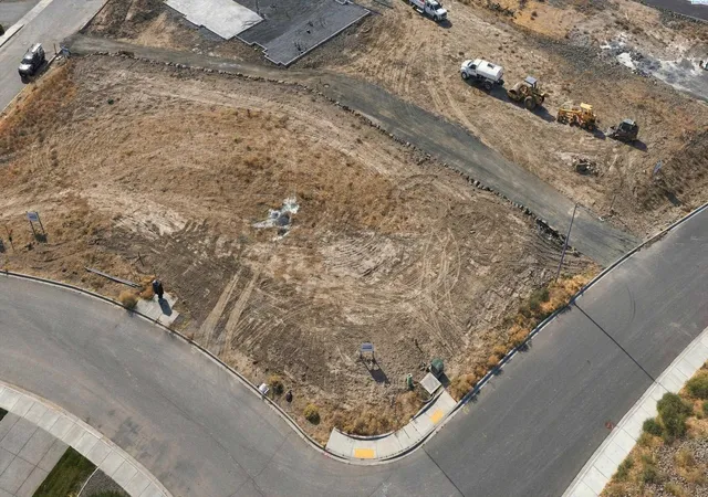 Photo 2 of Land for sale at 2501 Falconcrest Lp, Richland, WA 99352 | MLS# PAC296913 | Listing updated on 2026-10-14