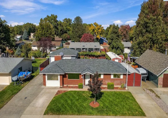 Photo 3 of Single family home for sale at 540 Holly St, Richland, WA 99354 | MLS# PAC296920 | Listing updated on 2026-10-15