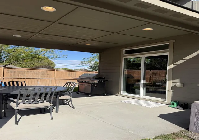 Photo 3 of Single family home for sale at 4504 S Underwood Pl, Kennewick, WA 99337 | MLS# PAC296922 | Listing updated on 2026-10-17
