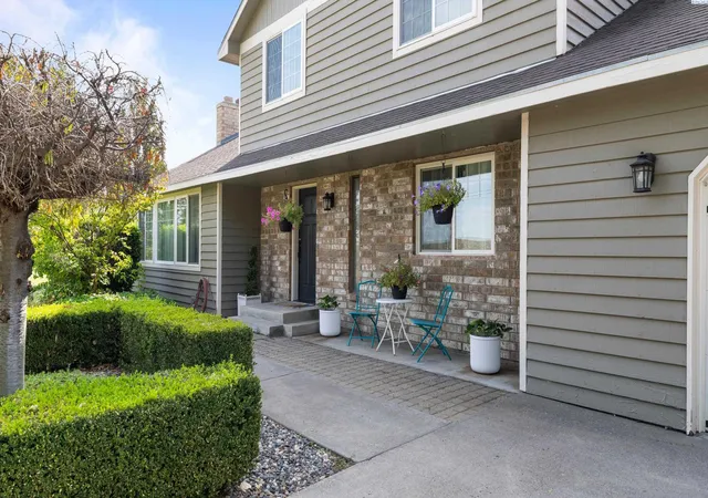 Photo 3 of Single family home for sale at 26805 S 887 Prairie SE, Kennewick, WA 99338 | MLS# PAC296930 | Listing updated on 2026-10-16
