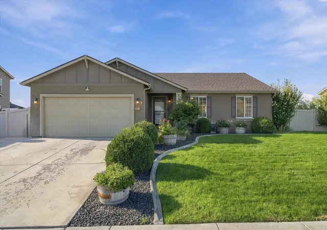 Photo 1 of Single family home for sale at 5814 Belmont Dr, Pasco, WA 99301 | MLS# PAC296932 | Listing updated on 2026-10-21