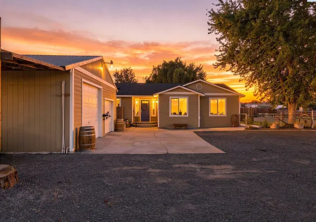 Photo 1 of Sale Pending at 218612 E Perkins Rd, Kennewick, WA 99337 | MLS# PAC296960 | Listing updated on 2026-10-21