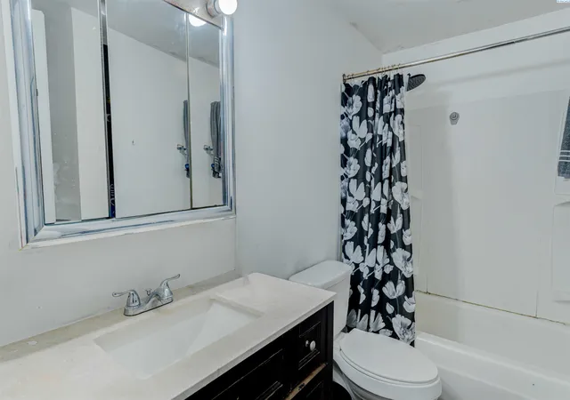 Photo 4 of House for sale at 7208 W Yellowstone, Kennewick, WA | MLS# PAC296964 | Listing updated on 2026-10-18