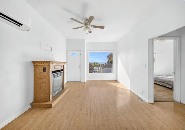 Photo 3 of Single family home for sale at 1109 Pollock Ave, Zillah, WA 98953 | MLS# PAC297014 | Listing updated on 2026-10-27