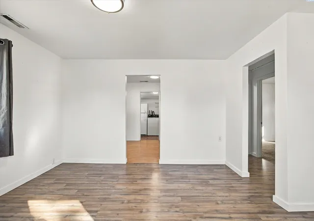 Photo 3 of Single family home for sale at 146 Walnut St, Burbank, WA 99323 | MLS# PAC297037 | Listing updated on 2026-10-16