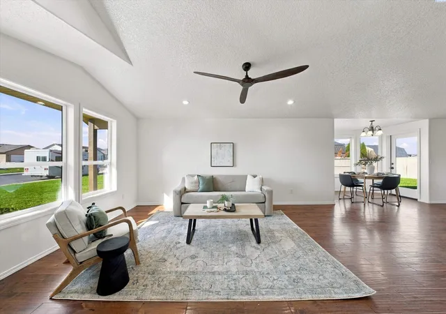 Photo 1 of Single family home for sale at 6209 Panther Ln, Pasco, WA 99301 | MLS# PAC297068 | Listing updated on 2026-10-17