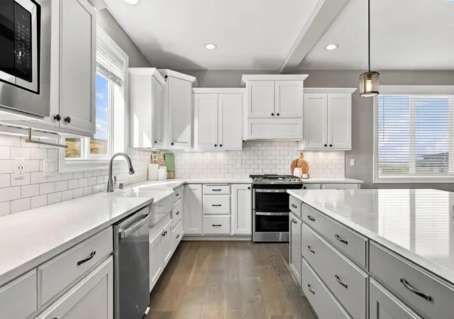 Photo 4 of Single family home for sale at 15014 Grandview Ln, Kennewick, WA 99338 | MLS# PAC297076 | Listing updated on 2026-10-15