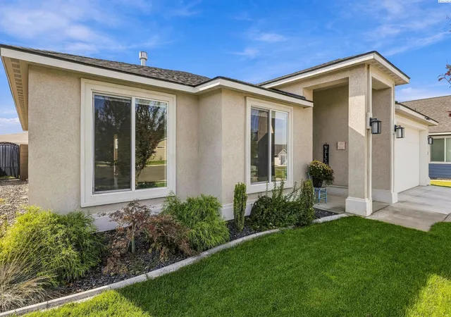 Photo 3 of Single family home for sale at 4413 Village View St, Richland, WA 99352 | MLS# PAC297120 | Listing updated on 2026-10-18