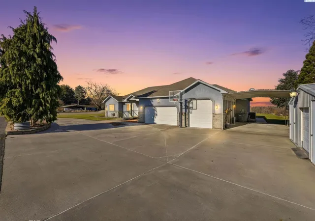 Photo 1 of Single family home for sale at 5016 W & Kna Yellowstone Ave, Kennewick, WA 99336 | MLS# PAC297126 | Listing updated on 2026-10-22