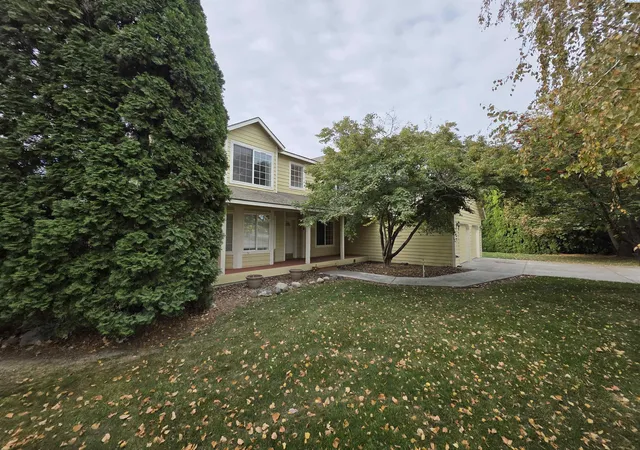 Photo 2 of Single family home for sale at 4501 Mallet, West Richland, WA 99353 | MLS# PAC297150 | Listing updated on 2026-10-14