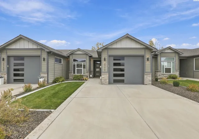 Photo 2 of Townhouse for sale at 2770 Friesian Ct, West Richland, WA 99353 | MLS# PAC297151 | Listing updated on 2026-10-17